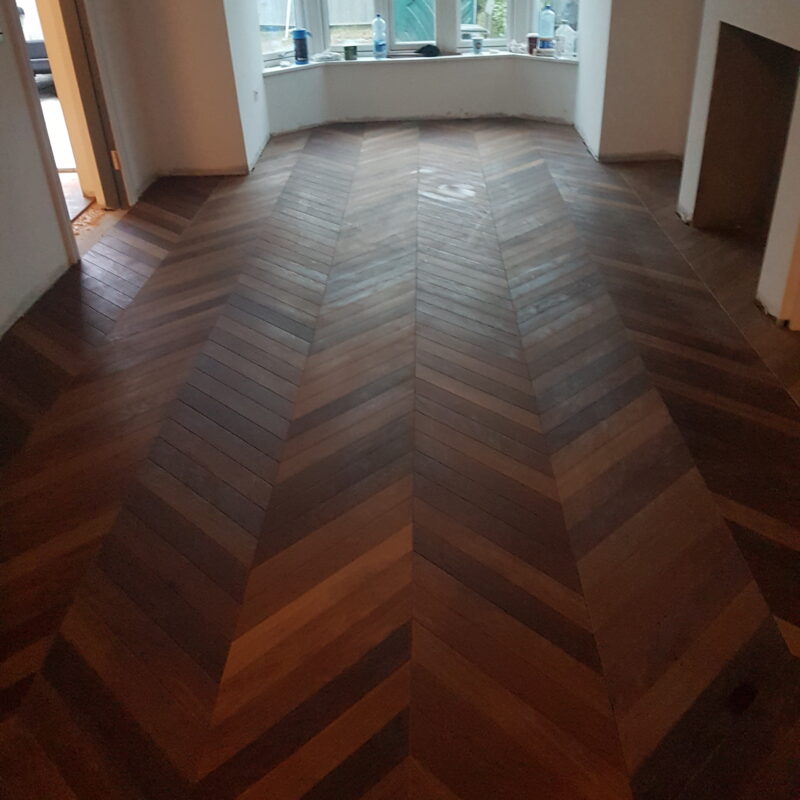 Smoked Oak Chevron